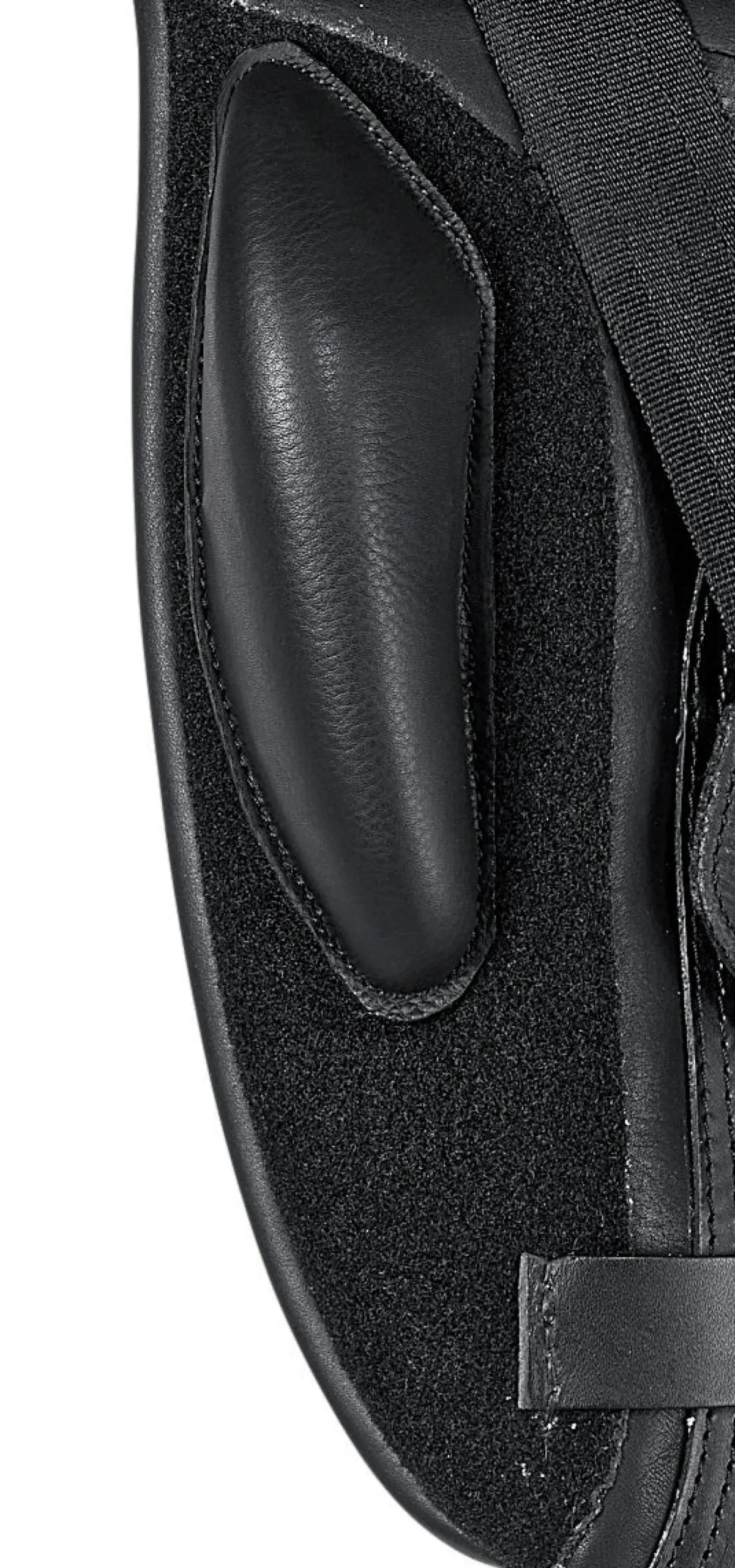 New CUEROS SANTA CRUZ Circuit™ Premier Dressage Saddle