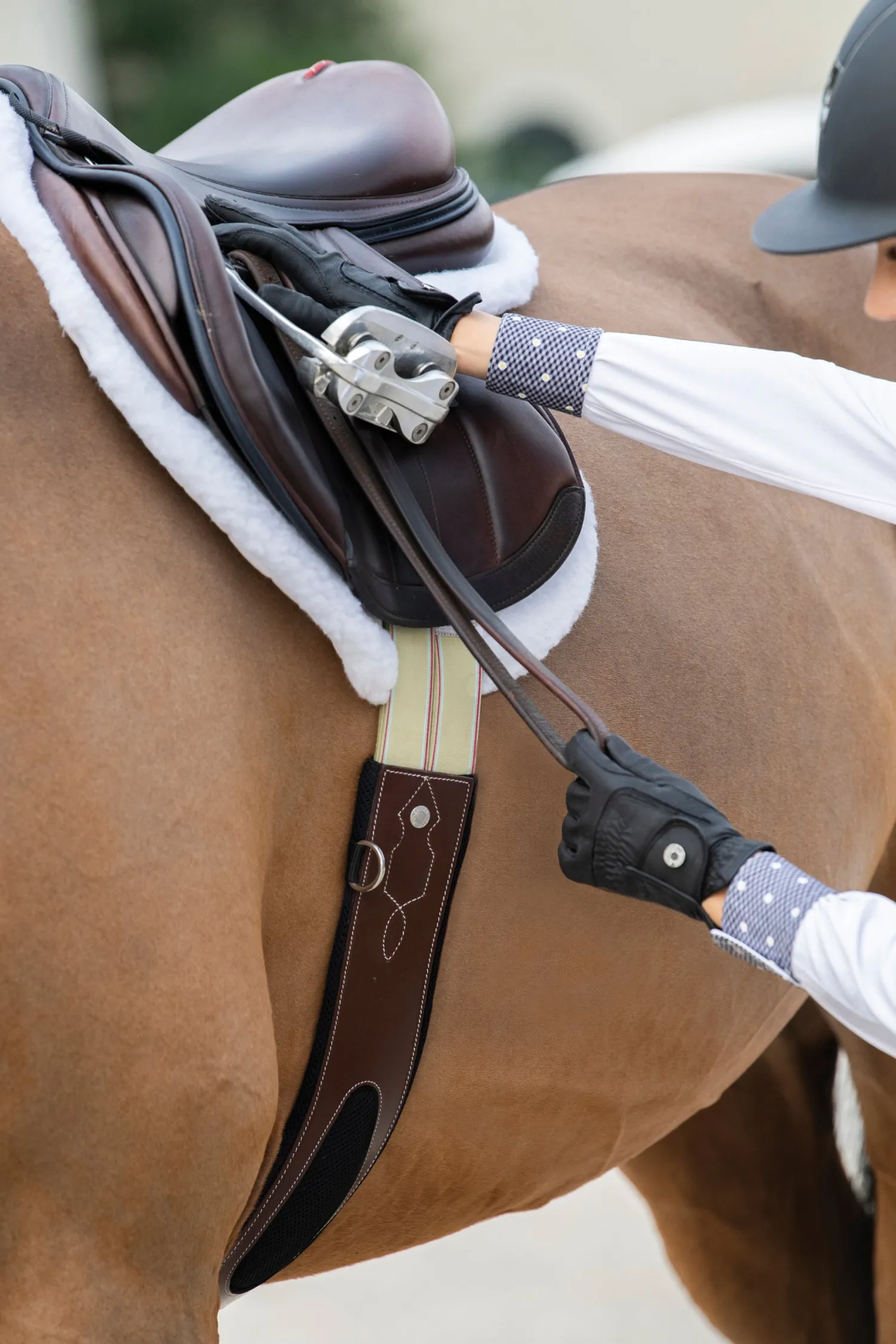 New LEX INTERNATIONAL CoolBlast® Performance Girth