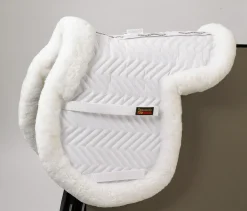 Clearance FLEECEWORKS ™ Show Hunter Sheepskin Trim Pad with Perfect Balance Technology White