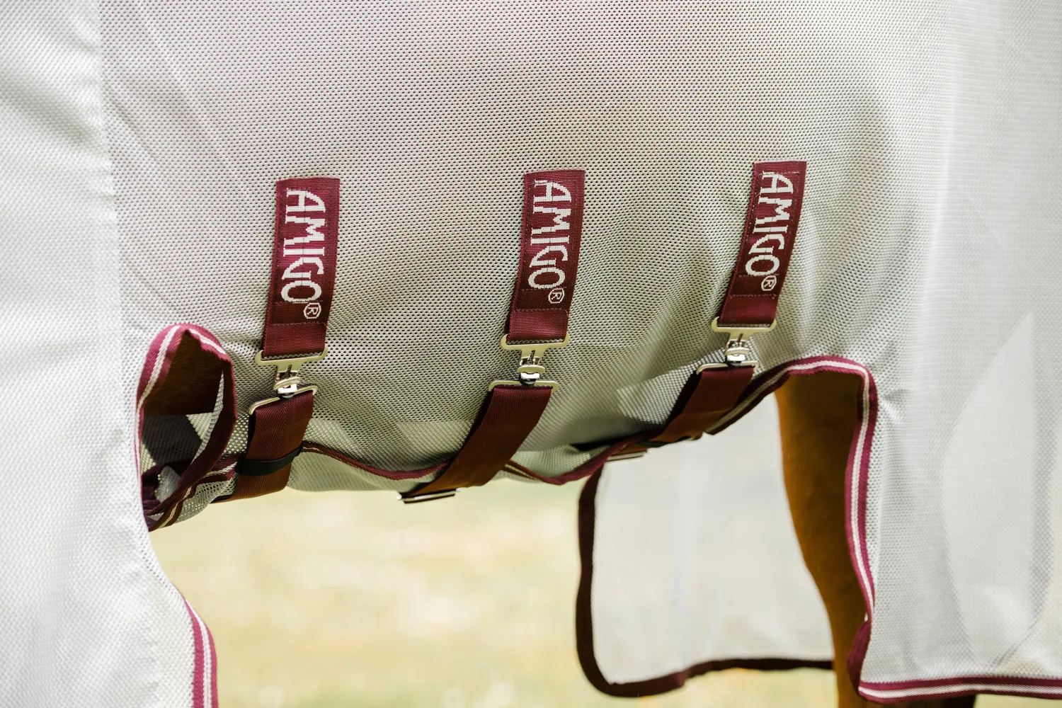 New HORSEWARE ® Ireland Amigo® Bug Buster® with No-Fly Zone™ Silver/Burgundy