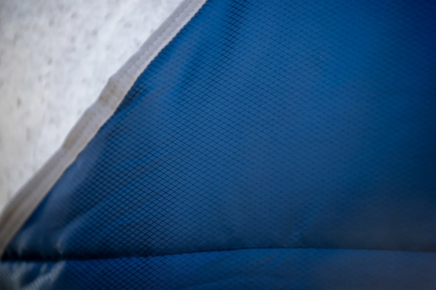 Clearance HORSEWARE ® Ireland Amigo® Ripstop Insulator Stable Blanket - 50G