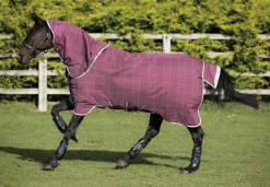 New HORSEWARE ® Ireland Rhino® Plus Heavyweight Blanket with Vari-Layer®