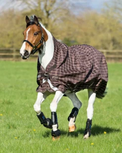 New HORSEWARE ® Ireland Rhino® Wug Lite Turnout - 100 grams