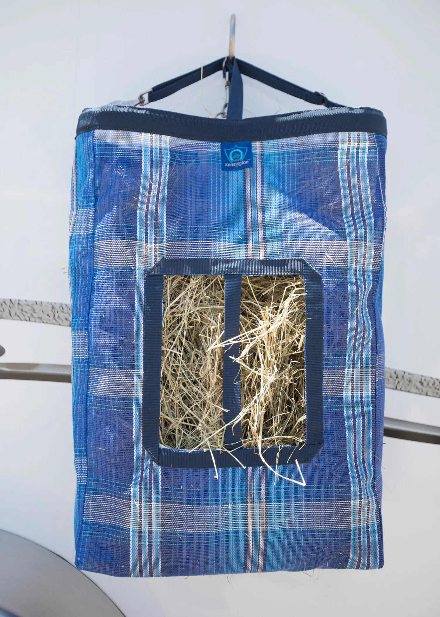 Discount KENSINGTON ™ 2-Flake Hay Bag
