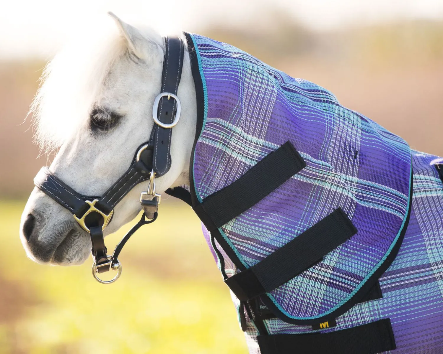Discount KENSINGTON ™ Mini Protective Neck Cover