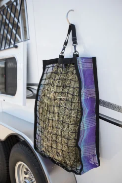KENSINGTON ™ Slow Feed 2-Flake Hay Bag