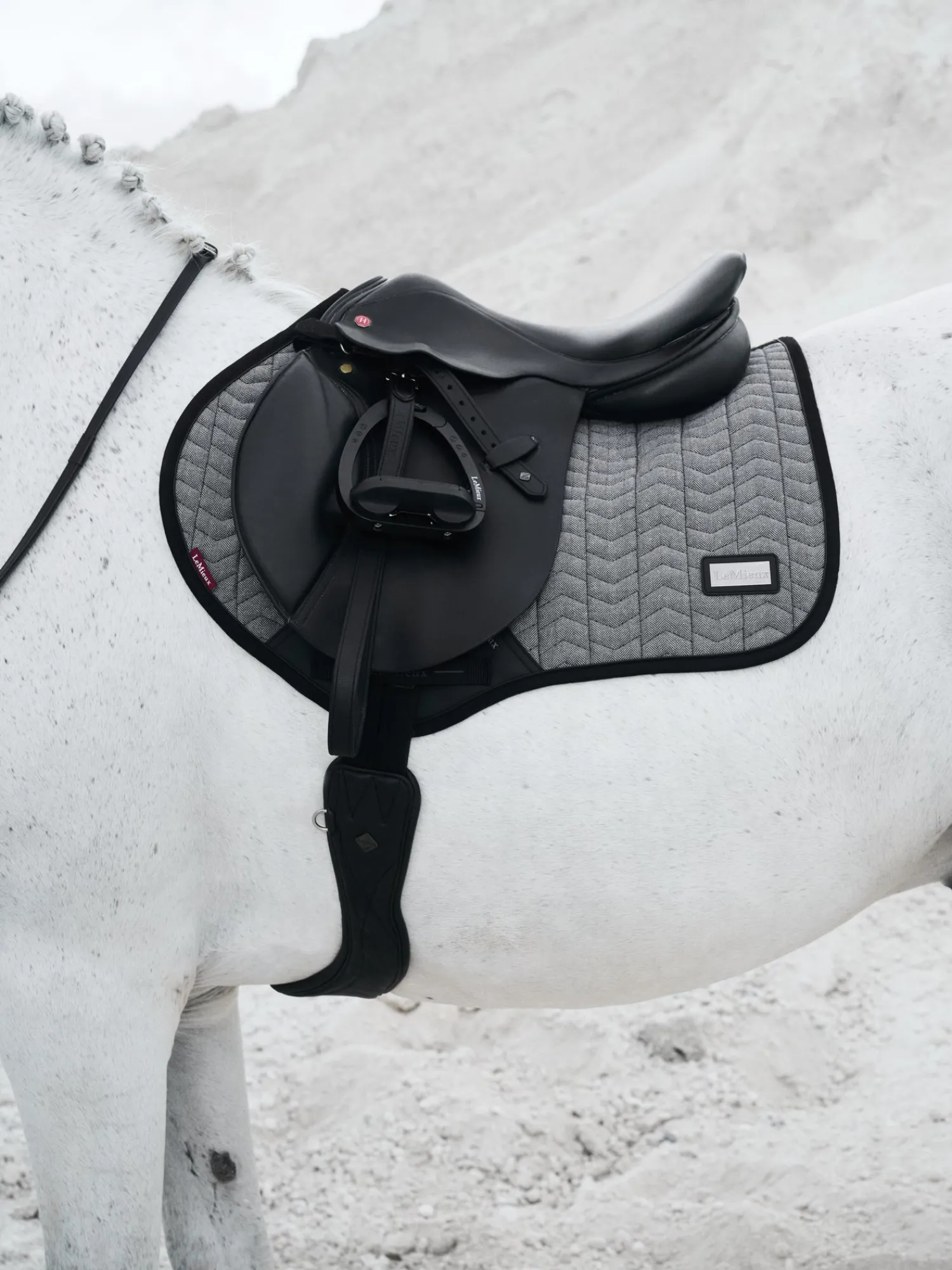 Discount HORSE HEALTH TRADE LeMieux® Aspen Close Contact Saddle Pad