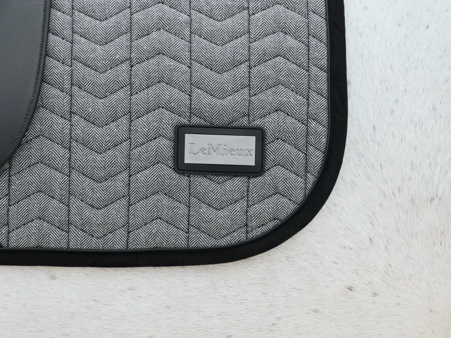 Hot HORSE HEALTH TRADE LeMieux® Aspen Dressage Saddle Pad
