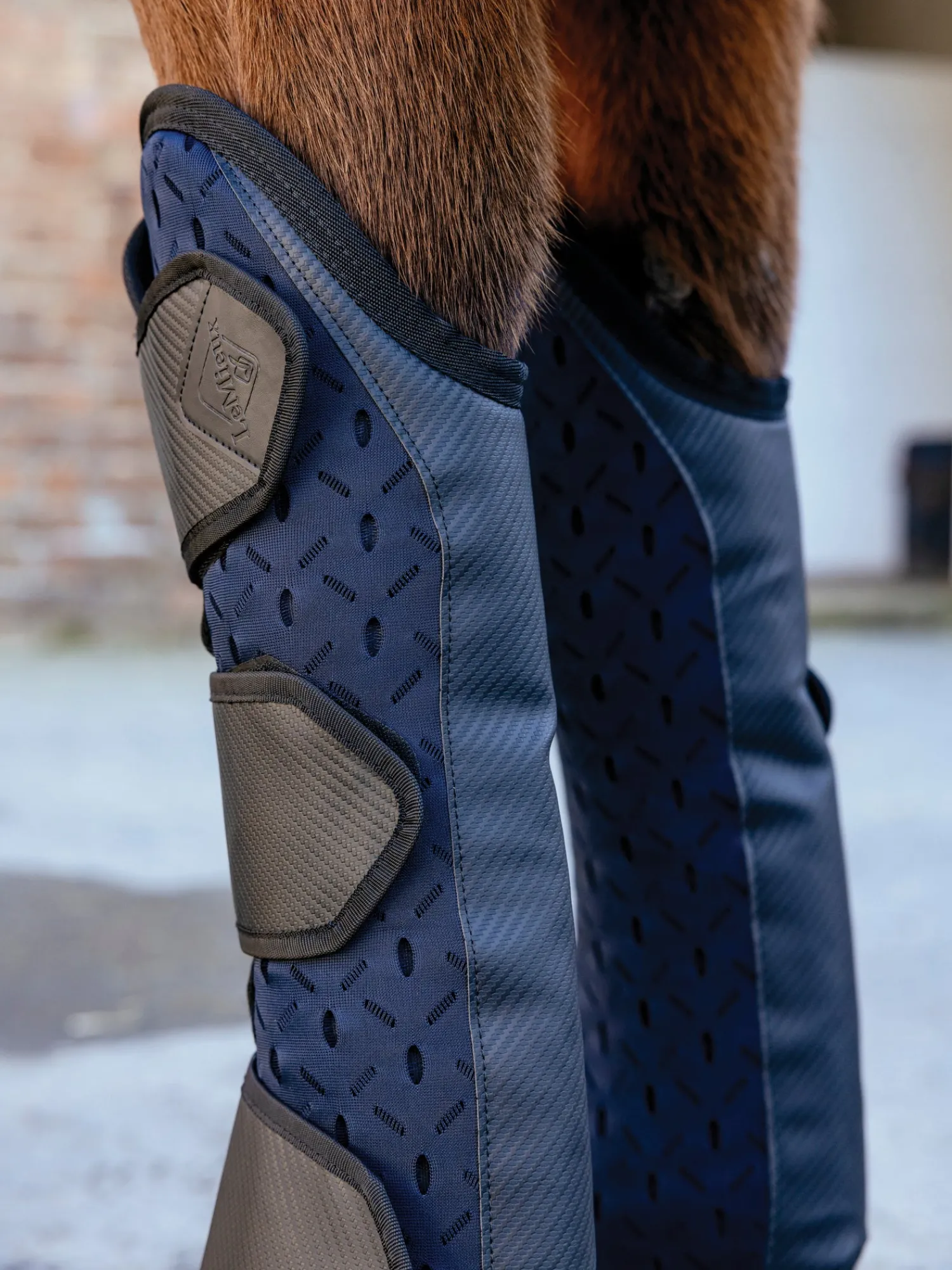 New HORSE HEALTH TRADE LeMieux® Kudos 3D Mesh Travel Boots Navy