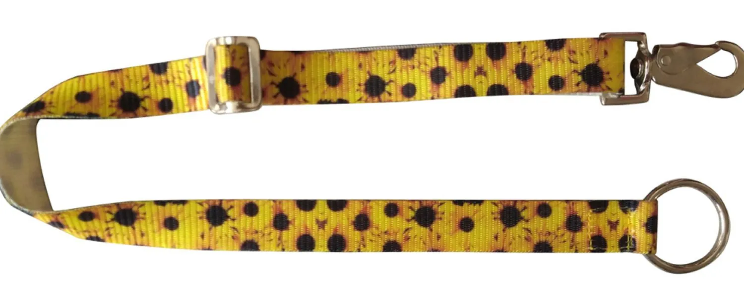 New SHILOH STABLES TACK Showman® Print Nylon Adjustable Bucket Hanger