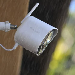 Hot FULFILLMENT SERVICES Toucan® Security Floodlight Camera