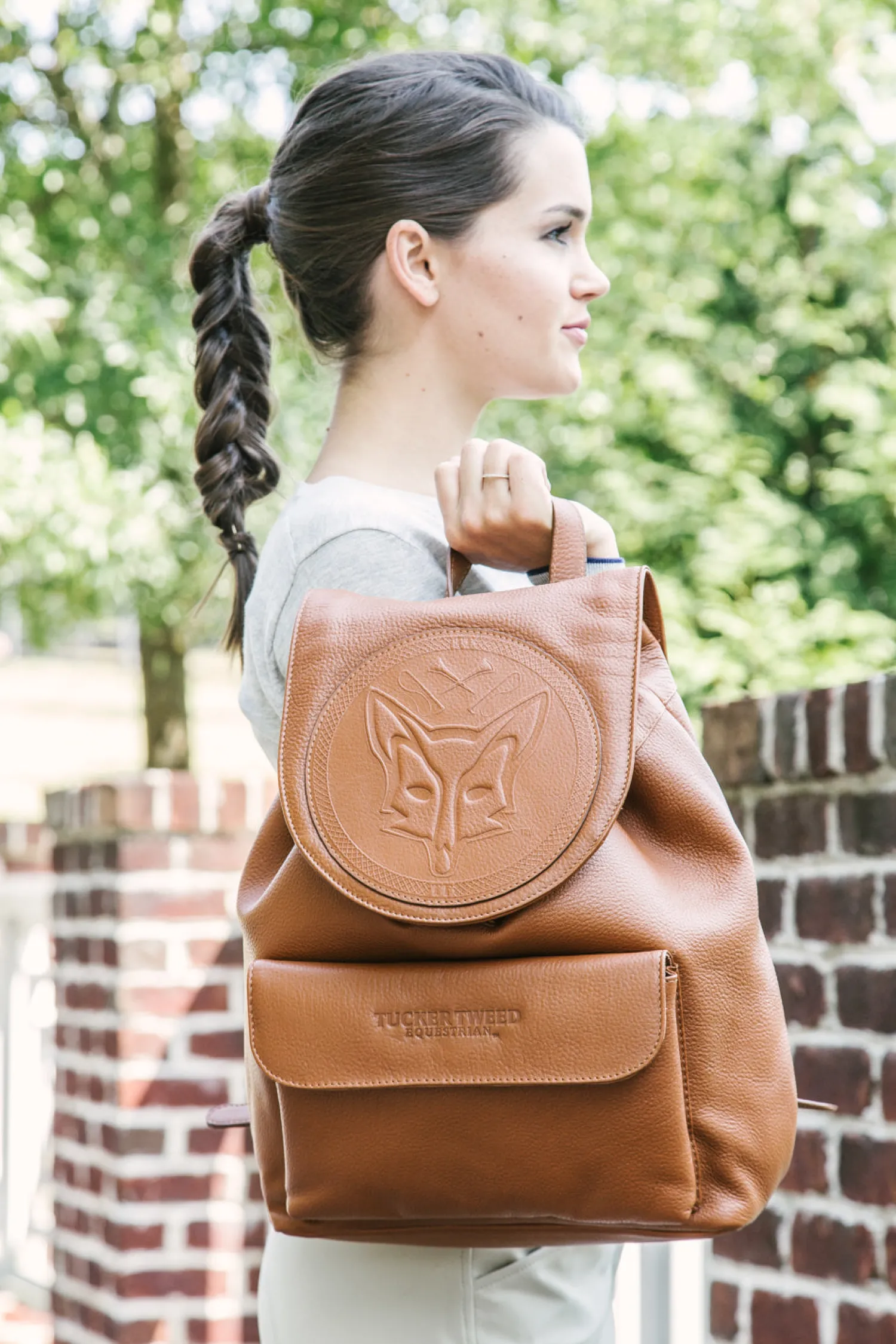 Online TUCKER TWEED EQUSTRN Tucker Tweed Equestrian™ Brandywine Leather Backpack