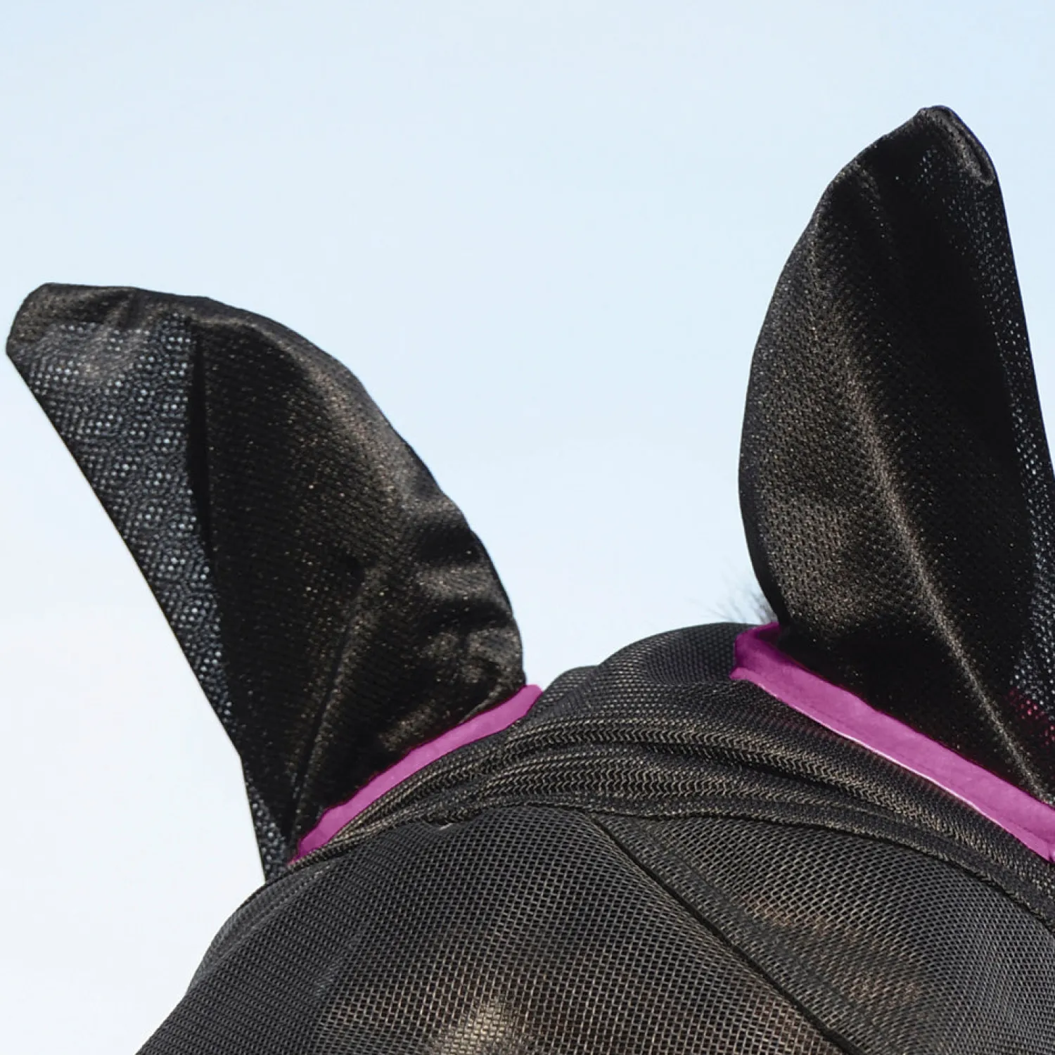 New WEATHERBEETA ® ComFiTec™ Durable Mesh Mask with Ears & Nose