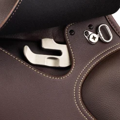 Clearance SADDLERY BRANDS INTL Wintec 500 Close Contact Saddle with Flocked Panels